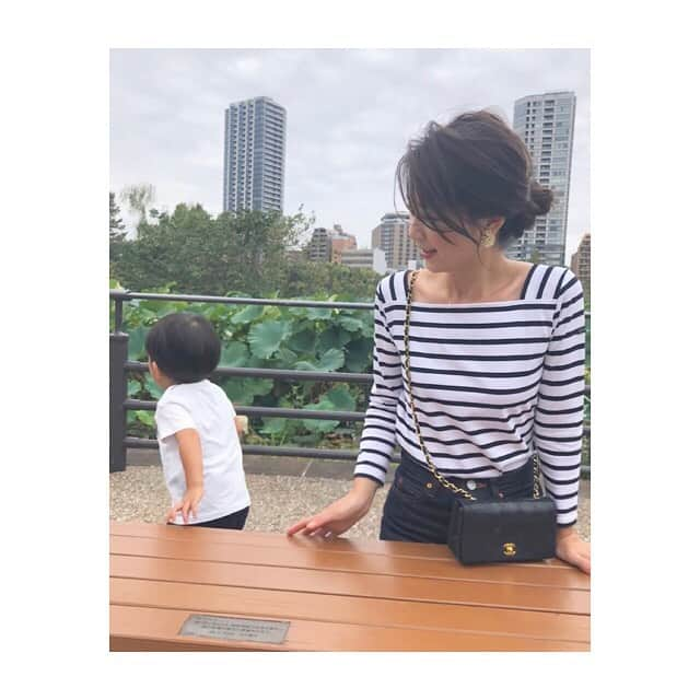 秋元玲奈さんのインスタグラム写真 - (秋元玲奈Instagram)「行楽日和でした☀️ お弁当持って🍙 動物園へ🦁 #熊とトラに大興奮」9月15日 7時43分 - rena_akimoto