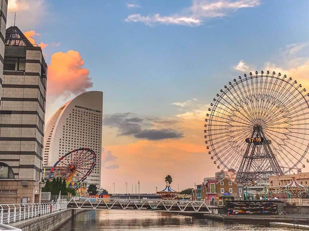 東京カメラ部 横浜分室さんのインスタグラム写真 - (東京カメラ部 横浜分室Instagram)「Photo by @mikaduki_1326⠀ 「横浜みなとみらい21」⠀ https://www.instagram.com/p/B1Xqk9jA3gh/⠀ .⠀ いいね！＆コメント大歓迎！⠀ ※投稿に関するご注意・ポリシーは東京カメラ部に準じます。詳しくは下記をご覧ください。⠀ http://app.minpos.com/fb/willvii/camera_jpn/static/guideline⠀ .⠀ #みなとみらい線フォト散歩 #みなとみらい線フォトさんぽ #みなとみらい線 #横浜 #新高島 #みなとみらい #馬車道 #日本大通り #元町中華街 #yokohama #東京カメラ部 #Japan #photo #写真 #日本⠀ Follow: @TCC.Yokohama」9月15日 11時00分 - tcc.yokohama