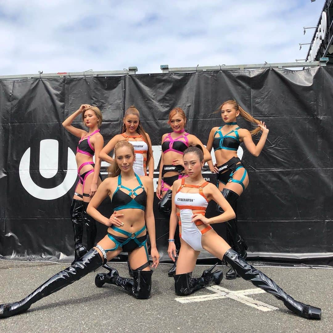 CYBERJAPAN Staffさんのインスタグラム写真 - (CYBERJAPAN StaffInstagram)「DAY2 @ultrajapan  メンバー @cjd_junon @cjd_haruka @cjkana @watanabekanae @watanabekazue @cjd_karen . #cyberjapan #ultrajapan #ultrajapan2019 #サイバージャパン」9月15日 11時59分 - cyberjapan