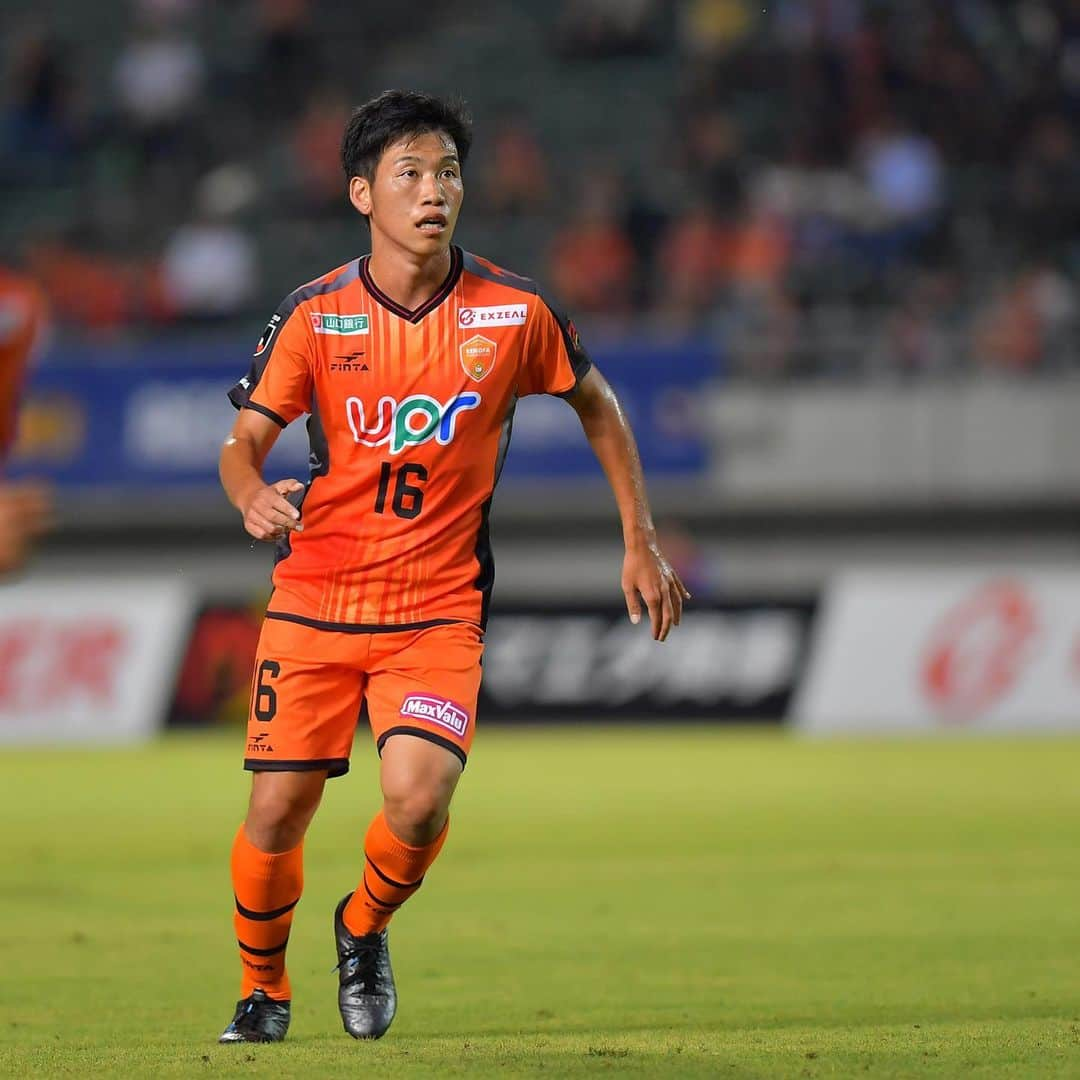 レノファ山口FCさんのインスタグラム写真 - (レノファ山口FCInstagram)「🆚 愛媛FC 山口 2️⃣ - 1️⃣ 愛媛  #renofa #レノファ山口」9月15日 12時10分 - renofa_yamaguchi