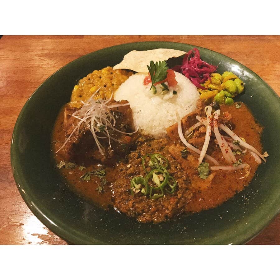 秦まり子のグルメインスタ