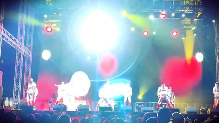 MCハマーのインスタグラム：「Los Angeles 🔥🕺🏿🔥💃🏿🔥」