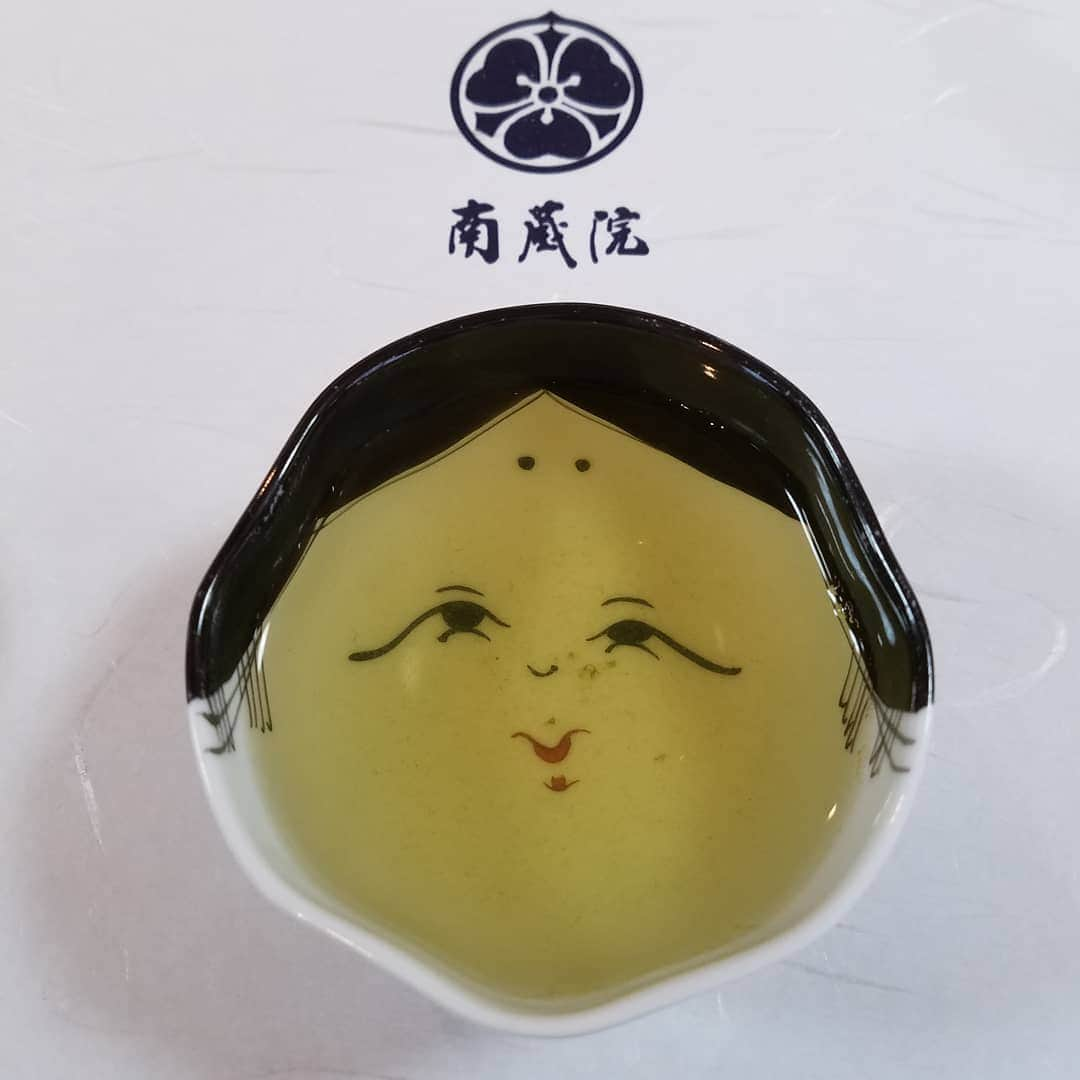 田畑竜介さんのインスタグラム写真 - (田畑竜介Instagram)「可愛い湯呑み茶碗🍵  #南蔵院 #荒神茶屋」9月15日 16時03分 - tabacchi_rkb