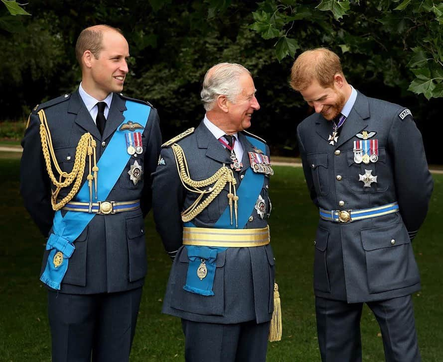 クラレンス邸さんのインスタグラム写真 - (クラレンス邸Instagram)「Wishing a very Happy Birthday to The Duke of Sussex, who turns 35 today! #HappyBirthdayHRH 🎂 📸 Chris Jackson Getty / PA」9月15日 17時15分 - clarencehouse