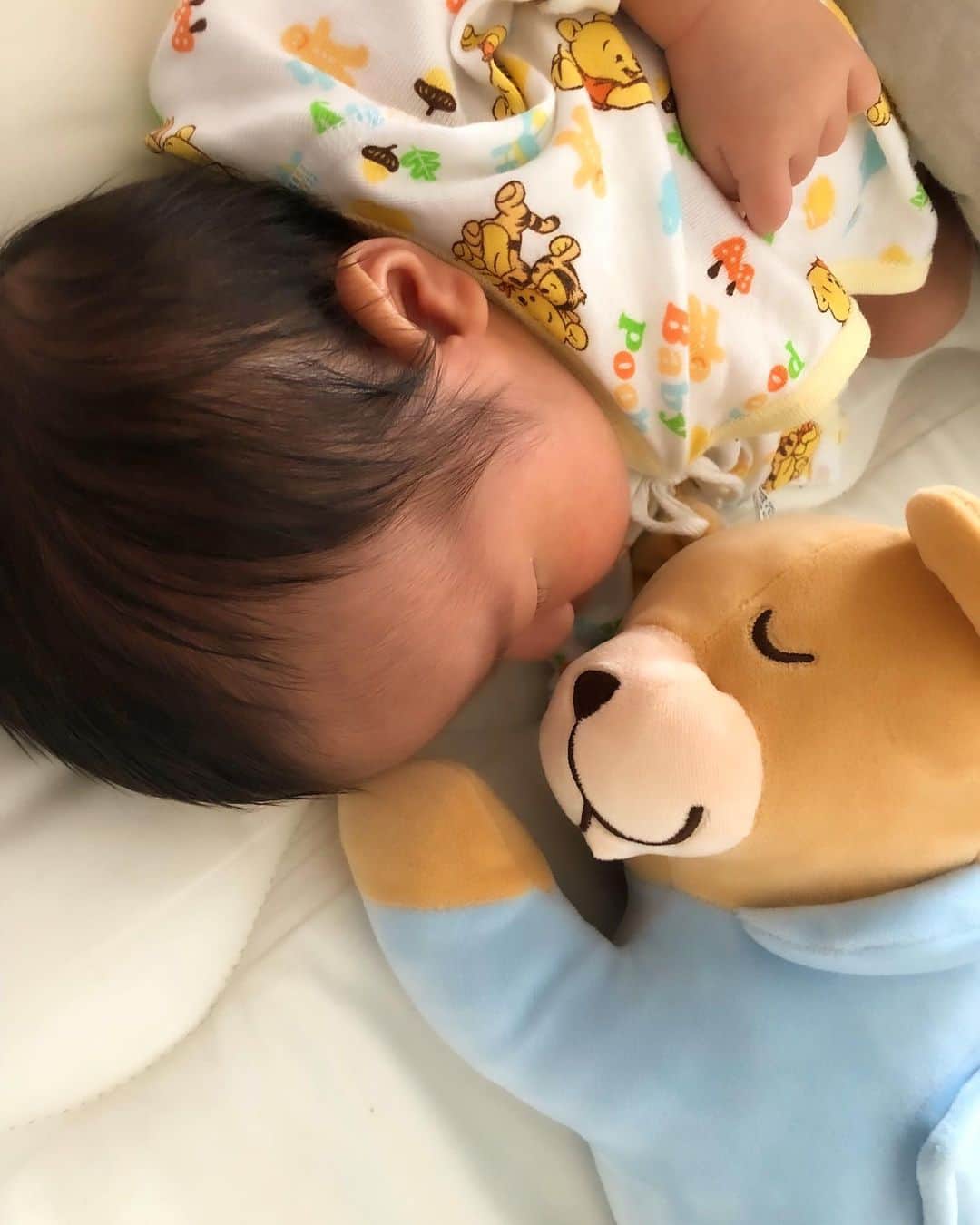 のインスタグラム：「👶💗🐻 ・ #shopping#combi#baby#mama#love #ベビーカー#赤ちゃん#新生児 #買い物 #男の子ママ#ママ #和歌山 #くまさん #子育て#子育てママ #子育てグラム」