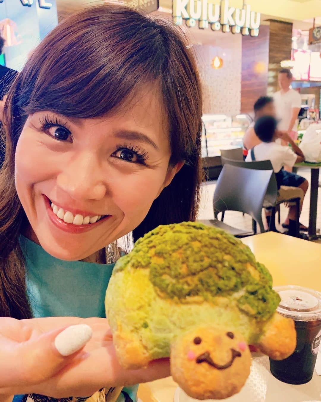 重太みゆきさんのインスタグラム写真 - (重太みゆきInstagram)「デザートはこのキュートなタートルシューケーキ🧁🏖✨かわいすぎる！kulu kuluの店員さんも👨‍🍳タートルぽかった！！！！Japanese style Cake shop #重太みゆき #重太 #kulukulu #印象道 #印象評論家 #タートルスイーツ #タートル #turtle」9月15日 17時39分 - shigetamiyuki