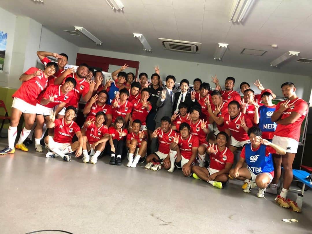 TBS日曜劇場「ノーサイド・ゲーム」のインスタグラム：「📺最終回放送まで、あと３時間‼️📺 毎週恒例のカウントダウンもいよいよラスト‼️最後は大勢でにぎやかにカウントダウンしちゃいます😉✨ #ノーサイドゲーム  #池井戸潤 #大泉洋  #高橋光臣  #眞栄田郷敦 #笹本玲奈 #大谷亮平 #アストロズ  #最終回はよる9時」