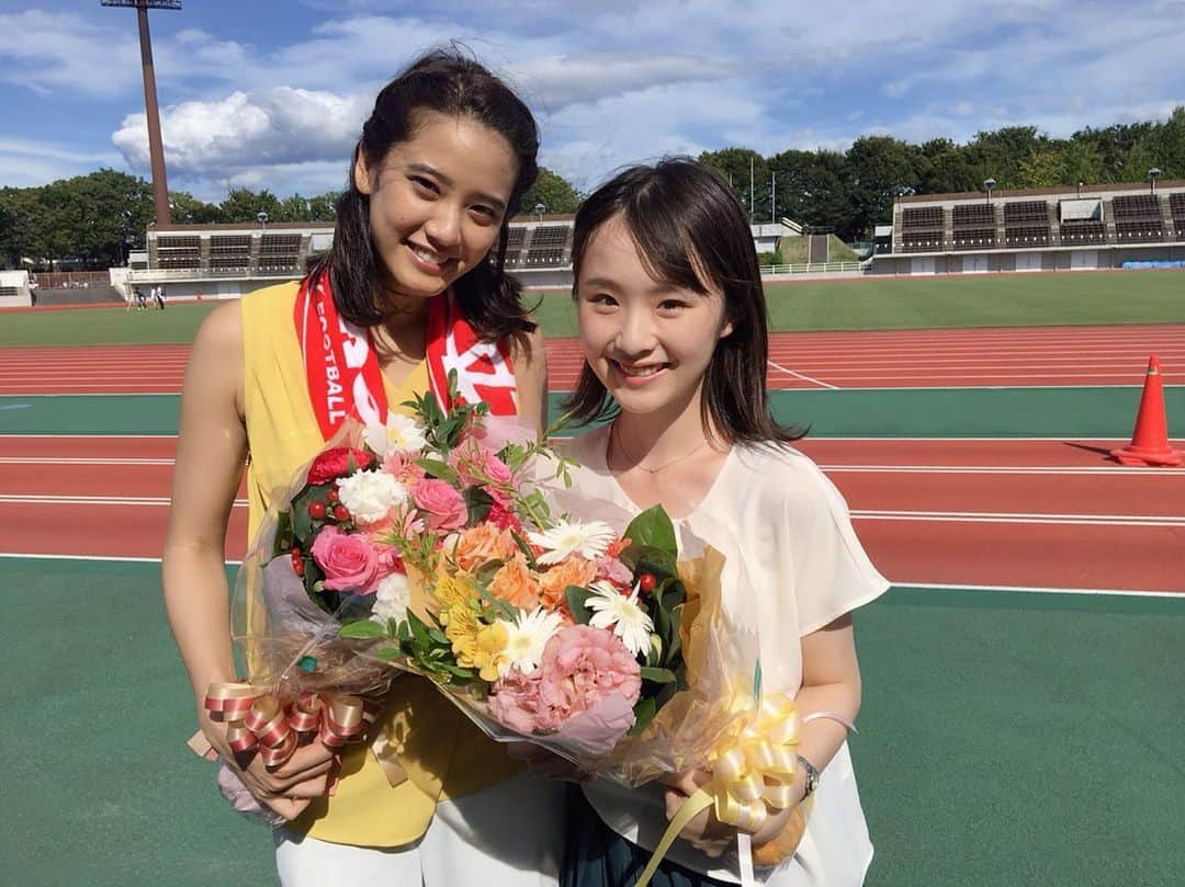 南端まいなのインスタグラム：「ノーサイドゲーム 今日が最終話です！ ﾜｸ (((ง˘ω˘)ว))ﾜｸ #山崎紘菜 さん #ノーサイドゲーム」