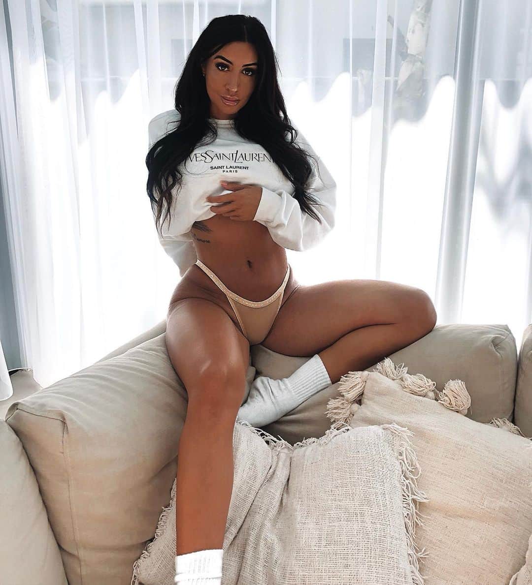Steph Paccaさんのインスタグラム写真 - (Steph PaccaInstagram)「Comfort over everythinggg 🕊 @tweakmeonline obsessed 🥰 #lifewithstrings #sportslingerie」9月15日 18時24分 - steph_paccaa