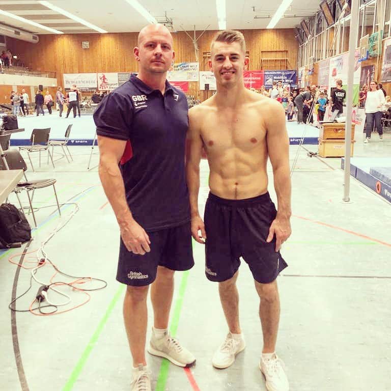 マックス・ウィットロックのインスタグラム：「Really happy with the recent comps 👍 #stuttgart2019 @scotthann」