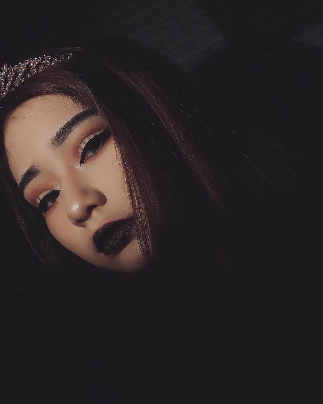 かれんのインスタグラム：「dark side ❤︎」