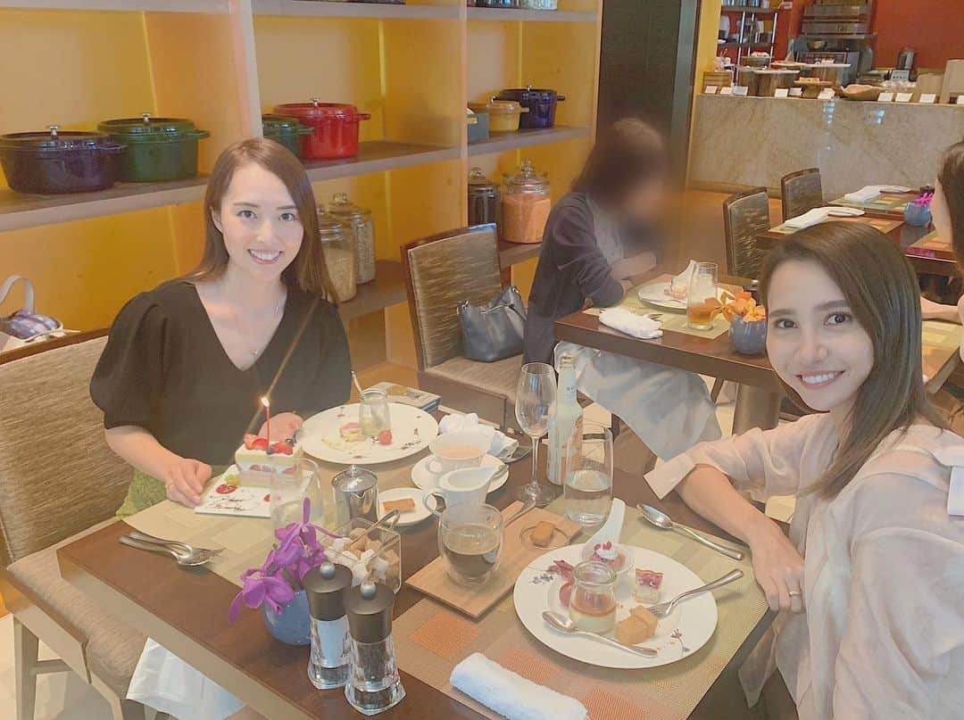 のインスタグラム：「. らんちゃん(@usamiran_official )ランチ♡ いつも会っても美人でおもろーな人\( ⍢ )/最高！ 好きだわー♡ . #宇佐美蘭 #もうちょっとで #お誕生日 #お先におめでとうなの」