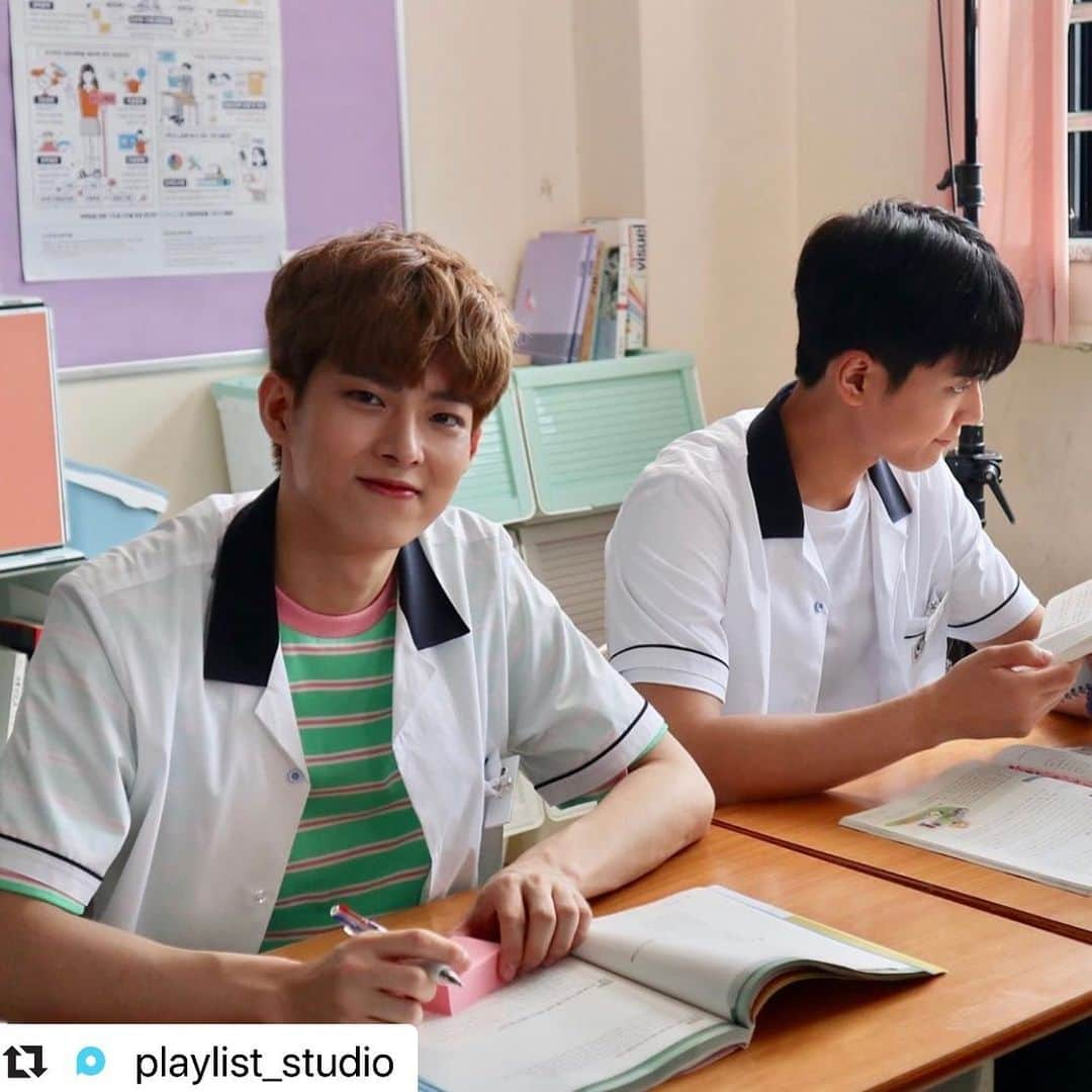 Victonさんのインスタグラム写真 - (VictonInstagram)「#Repost @playlist_studio ・・・ 과연 조아❤️하다 커플의 운명은....! 잠시 후 7시 다만너 3화에서 확인하기💕 . . . #다시만난너 #다만너 #플레이리스트 #웹드라마 #드라마 #조아성 #빅톤 #정수빈 #고등학교 #고등학생 #고1 #고2 #고3」9月15日 19時07分 - victon1109