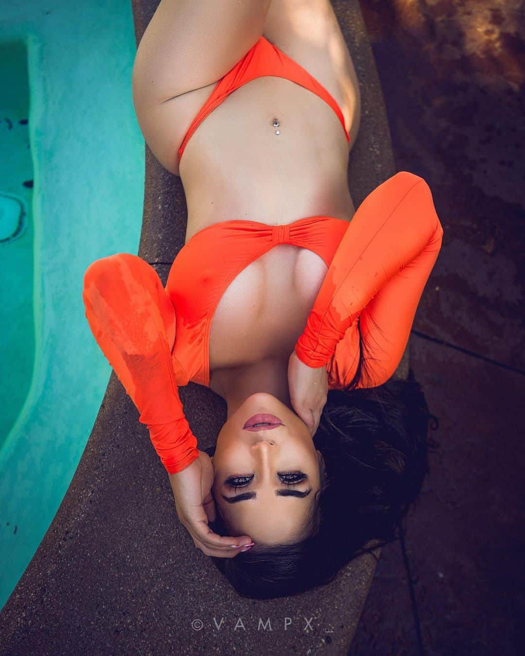 Jackyさんのインスタグラム写真 - (JackyInstagram)「Shot by @vampx_ 💥 I like me and you should like you, we are all good enough! and once we realize this no one can take it away. 🧡 Bikini @fashionnova #novababe」9月16日 0時49分 - iamjaqueline