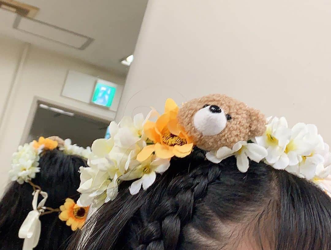 松田美里さんのインスタグラム写真 - (松田美里Instagram)「はーちゃんいつもありがとう。 今日はおたおめイベントでした！🐻 お花もティアラもくまちゃんも似合ってた好き」9月15日 21時07分 - miri_matsuda