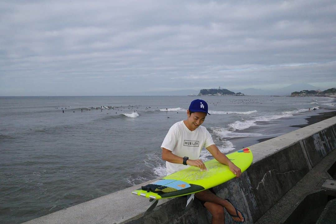 田中毅さんのインスタグラム写真 - (田中毅Instagram)「久々の海、良い波だった〜😋 #surf #surfing #goodwaves」9月15日 21時25分 - tanaka_ta_ke_shi