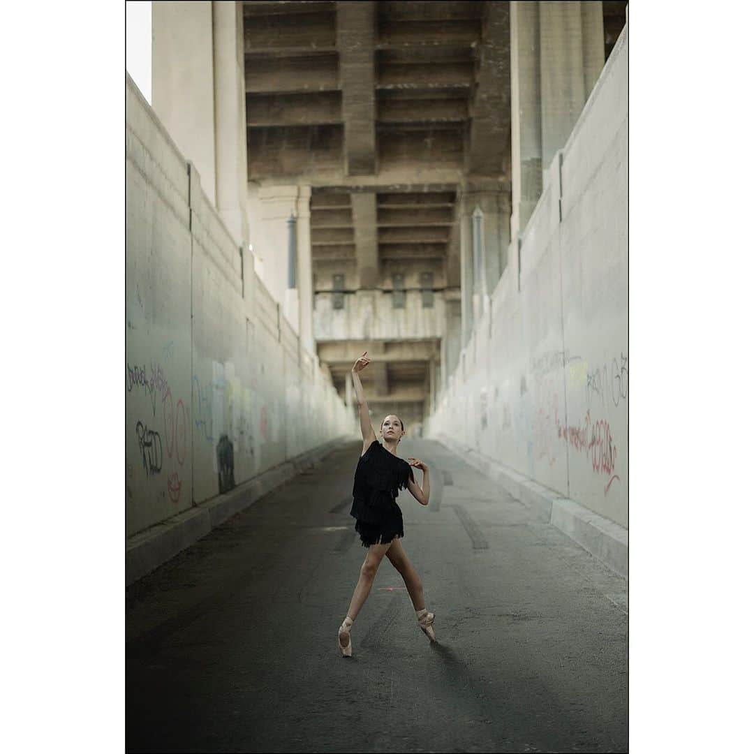 ballerina projectさんのインスタグラム写真 - (ballerina projectInstagram)「Over the years of working with Juliet Doherty.  @julietdoherty  Chronicle Chroma invites you to the launch party of the Ballerina Project book by photographer Dane Shitagi that documents over 18 years of @ballerinaproject_!  Come meet many of the ballerinas featured in the book who will be there to sign books and take photos including: @isabellaboylston @julietdohertyg @katieboren1 @rhrichardson @wheresmytutu @emilyelizabethhayes @brittles1152 @sarah.stt  @sarahhayofficial ‪ Sunday, September 15, 2019, 5pm-7pm Rizzoli Bookstore, ‪1133 Broadway, New York, NY 10010‬  #ballerina - @julietdoherty #julietdoherty #ballerinaproject #ballerinaproject_ #ballerinaprojectbook @chroniclechroma」9月15日 21時29分 - ballerinaproject_