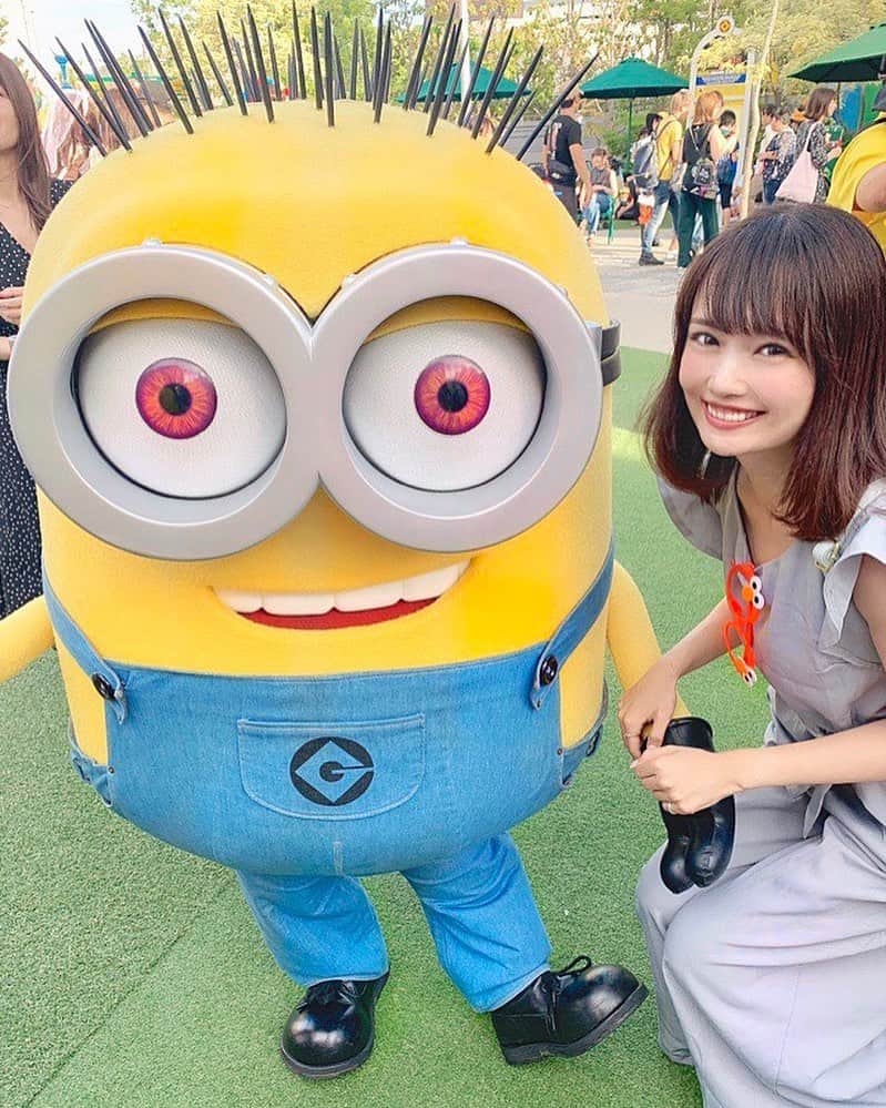 のインスタグラム：「💛💛﻿ ﻿ 実はつい最近、﻿ ユニバーサルスタジオジャパンに﻿ 行ってきましたー！🌏✨﻿ ﻿ 実はユニバも年パス持ち❤️😋（笑）﻿ ﻿ ミニオンとグリーティングできたっ🍌🍌﻿ ﻿ ﻿ #ユニバーサルスタジオジャパン#ユニバ#ミニオン#大阪#キャラグリ#グリーティング#ミニオンパーク#usj#universalstudiojapan#universalstudiojapanosaka#大阪mari﻿」