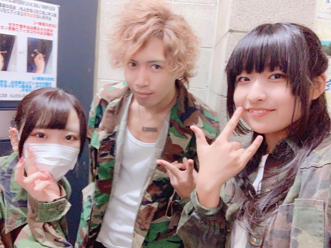 りりりのインスタグラム：「昨日はニコこれ北海道でした☺️✌️ 北海道でいっぱい名前呼んでもらって嬉しかったーーー(*♡﹃ ♡*) 写真もいっぱい撮ったーー！！ ①なよはちゃんなっち🌽🌽 ②まさたしあ🌽 ③カラスさんらはーん🌽🌽 ④なよはちゃん🌽 ⑤なっちと新作🌽 ⑥ゆまぱぱ🌽 ⑦いりえ🌽 ⑧しばけん🌽 ⑨ぺんたちゃん🌽 ラストはりょーくんといつもの🌽  また北海道来たいです(*♡﹃ ♡*)」