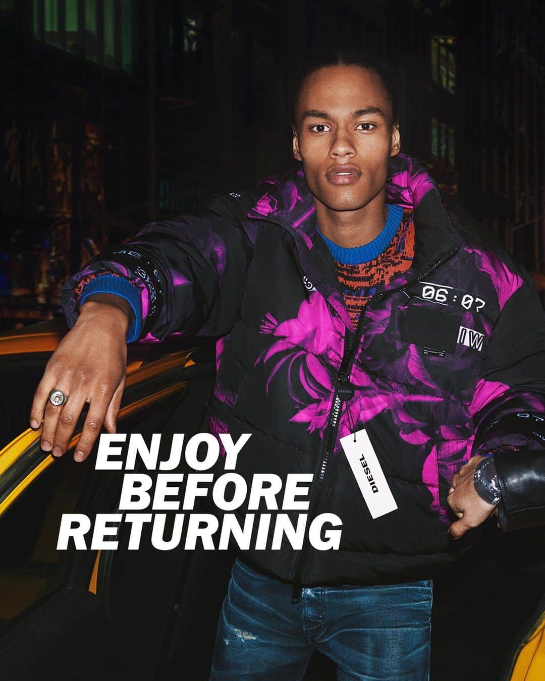 のインスタグラム：「Find out the true meaning of tagging along to a party. Show off your tag to #EnjoyBeforeReturning」