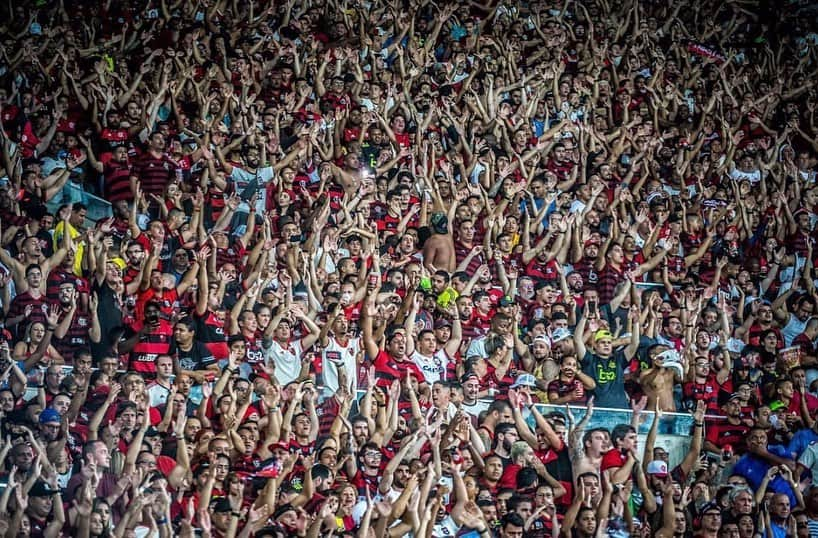 フィリペ・ルイスさんのインスタグラム写真 - (フィリペ・ルイスInstagram)「Flamengo 1x0 Santos Obrigado @flamengo 😍que momento😍」9月15日 22時47分 - filipeluis