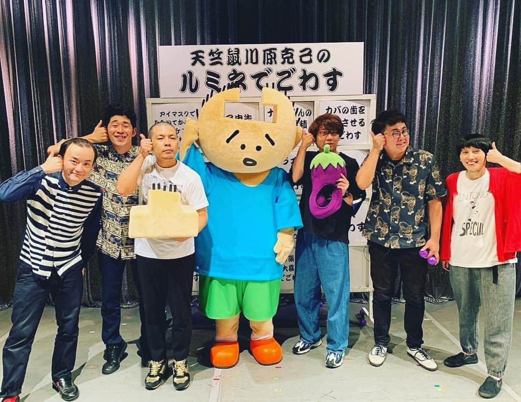 川原克己 さんのインスタグラム写真 - (川原克己 Instagram)「ルミネでごわす 満員御礼と言わざるを得ないのだが 16個のオリジナルゲームをする予定が4個しかできなかったんだが 耳Goodは脇が開いてたらなんの意味もないんだが  #ルミネでこわす #耳Good #👂👍 #おでこ取れちゃったくん #大阪チャンネル」9月16日 9時11分 - tenjikunezumikawahara