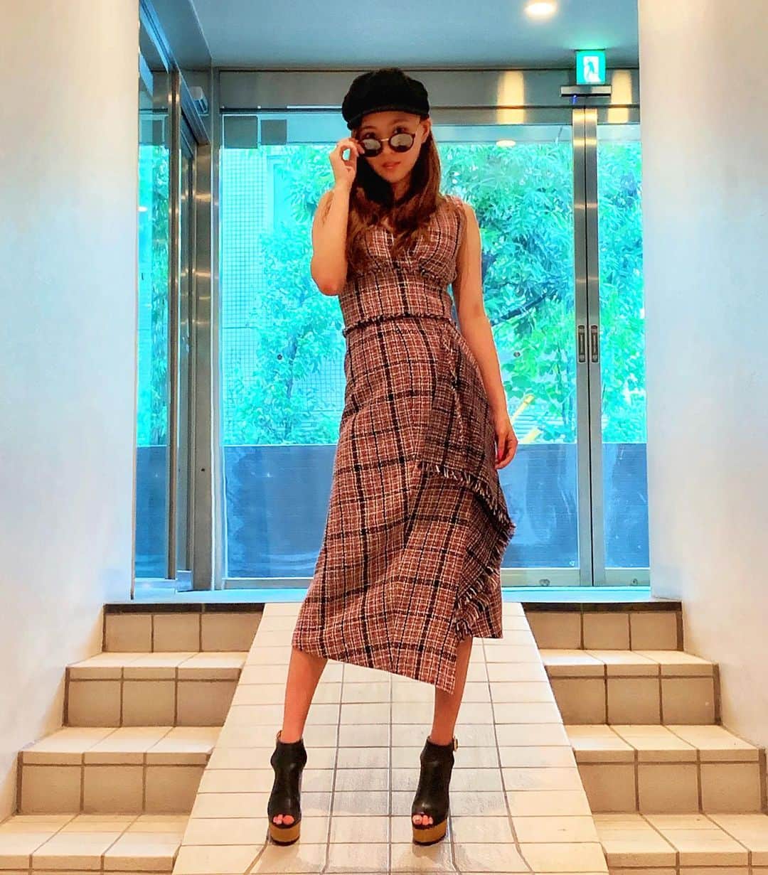 のインスタグラム：「. #リゼクシー @resexxy_official の セットアップちゃんだよ❤️ すっぴんだから帽子に眼鏡👓。。。 どブスでごめんなさい朝から🙏 .」