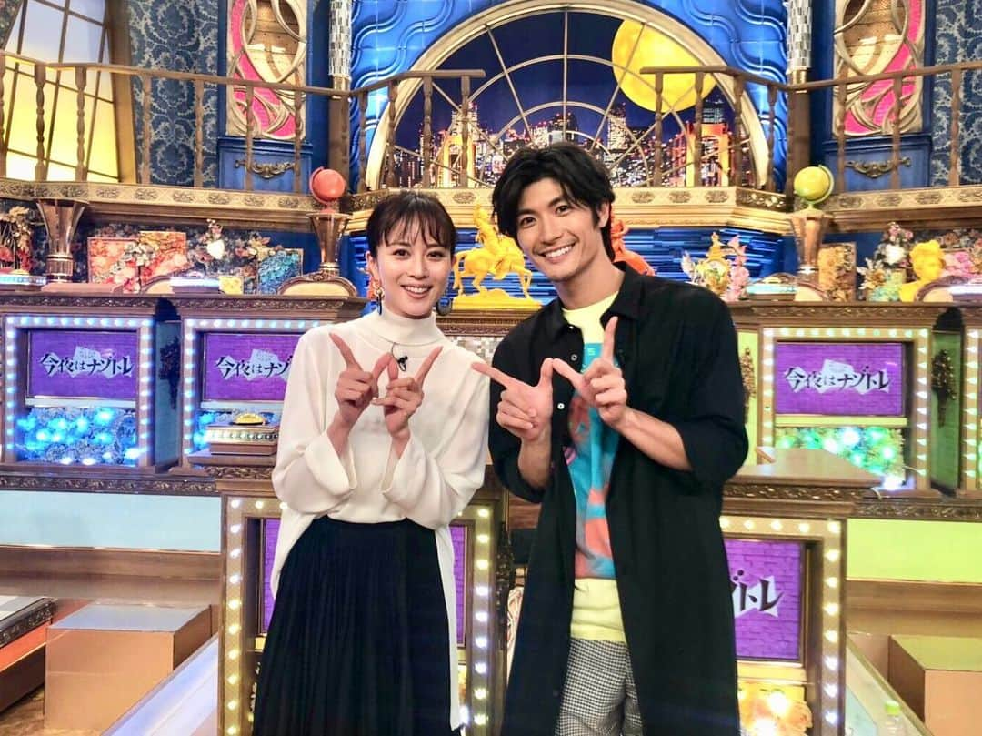 フジテレビ ドラマ「TWO WEEKS」のインスタグラム：「【TWO WEEKS 最終回まであと1日！】 🌈最終回目前！番組出演情報🌈 いよいよ明日夜9時から最終回！ですがその前に.. . 火曜よる7時〜 「今夜はナゾトレ」に 三浦春馬 さん、比嘉愛未 さんが出演‼️ . これがドラマ関連の番組出演最後になります。 バラエティも全力で挑んでくださる2人が ますます好きになります！お見逃しなく😘 (一部地域を除く) . #TWOWEEKS #TW #火9ドラマ #三浦春馬 #芳根京子 #比嘉愛未 #三浦貴大 #稲垣来泉 #近藤公園 #鈴木仁 #バッファロー吾郎A #磯村勇斗 #原沙知絵 #池田鉄洋 #高嶋政伸 #黒木瞳」