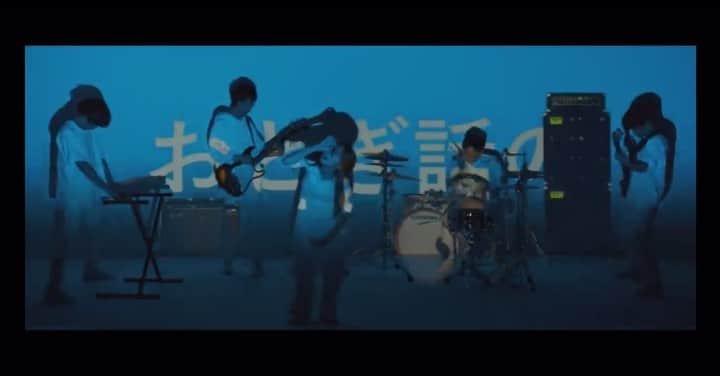のインスタグラム：「昨日の夜21時から作曲し始めた歌、レコーディングしてMVまで無事完成しました。 ありがとうございました！  #24時間で作曲からMVまでつくってみた つづきは植田真梨恵のYouTubeで観てね 「I JUST WANNA BE A STAR」」