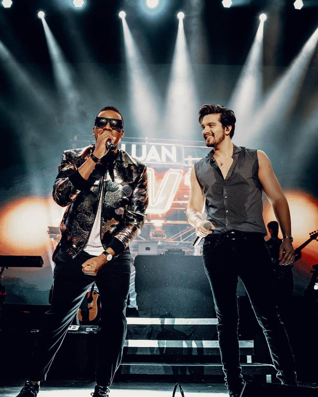 ルアン・サンタナさんのインスタグラム写真 - (ルアン・サンタナInstagram)「Lisboa eu te amo ♥️♥️🖤🇵🇹」9月16日 1時33分 - luansantana