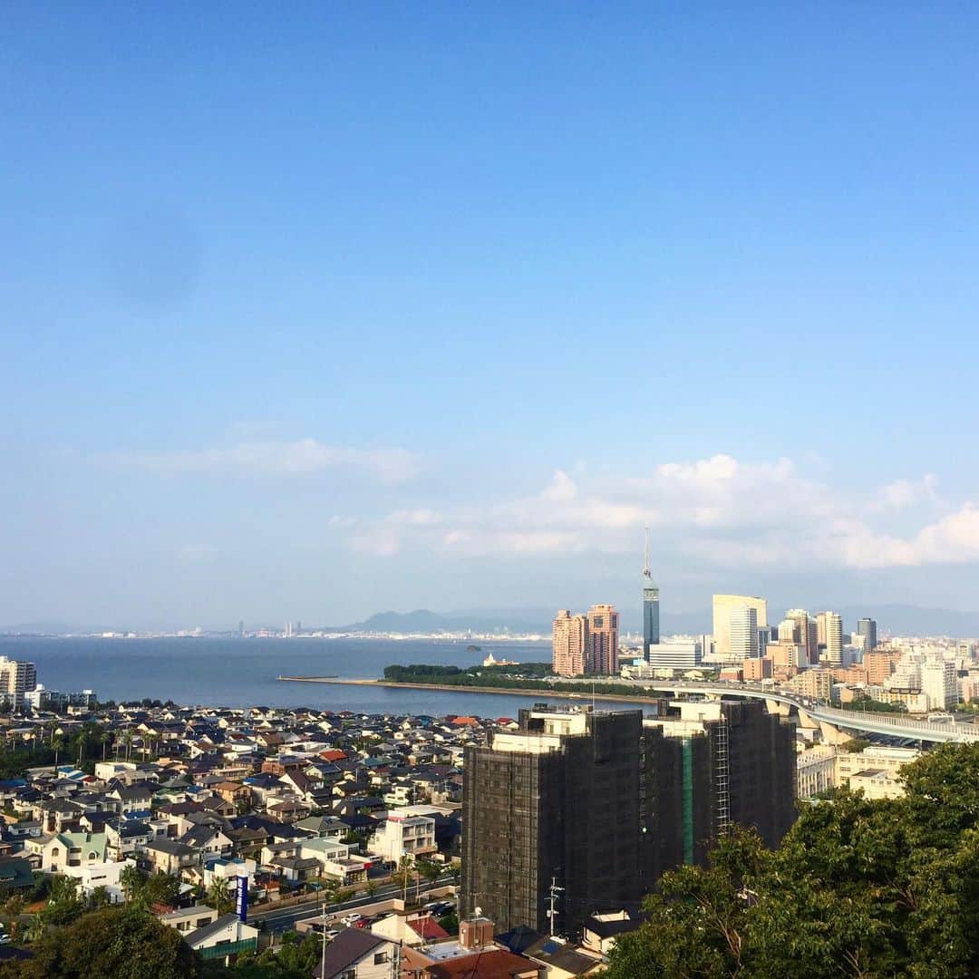 片山瞳さんのインスタグラム写真 - (片山瞳Instagram)「ただいま  My hometown  #愛宕神社 #百道」9月16日 2時07分 - hitomikatayama