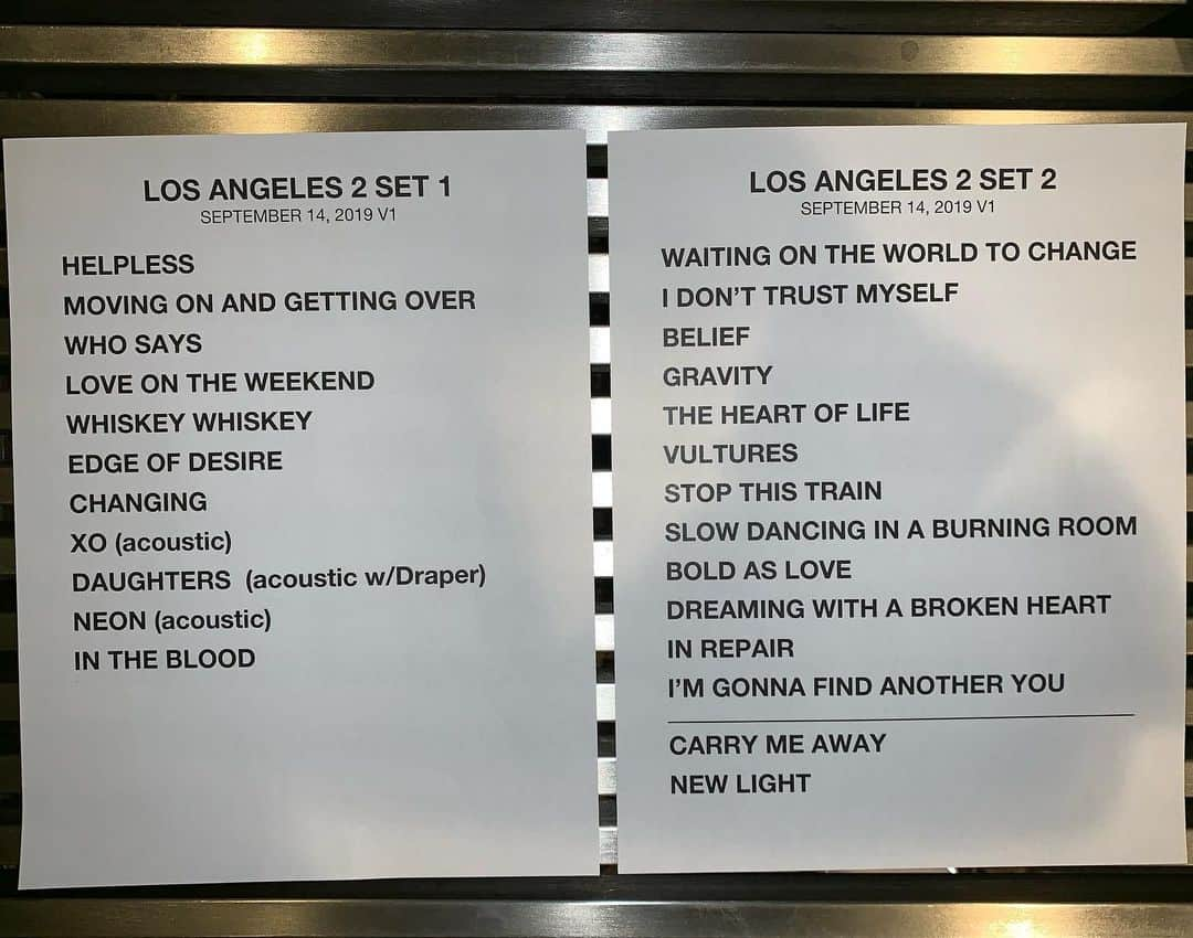 ジョン・メイヤーさんのインスタグラム写真 - (ジョン・メイヤーInstagram)「Los Angeles night two: “Continuum” front-to-back, in the city most of it was recorded in. We sang and played and remembered those days, and then... an encore of two of my most recent songs to send us away looking forward again. A very special two night run. ♥️ (📷: @daniel)」9月16日 3時17分 - johnmayer