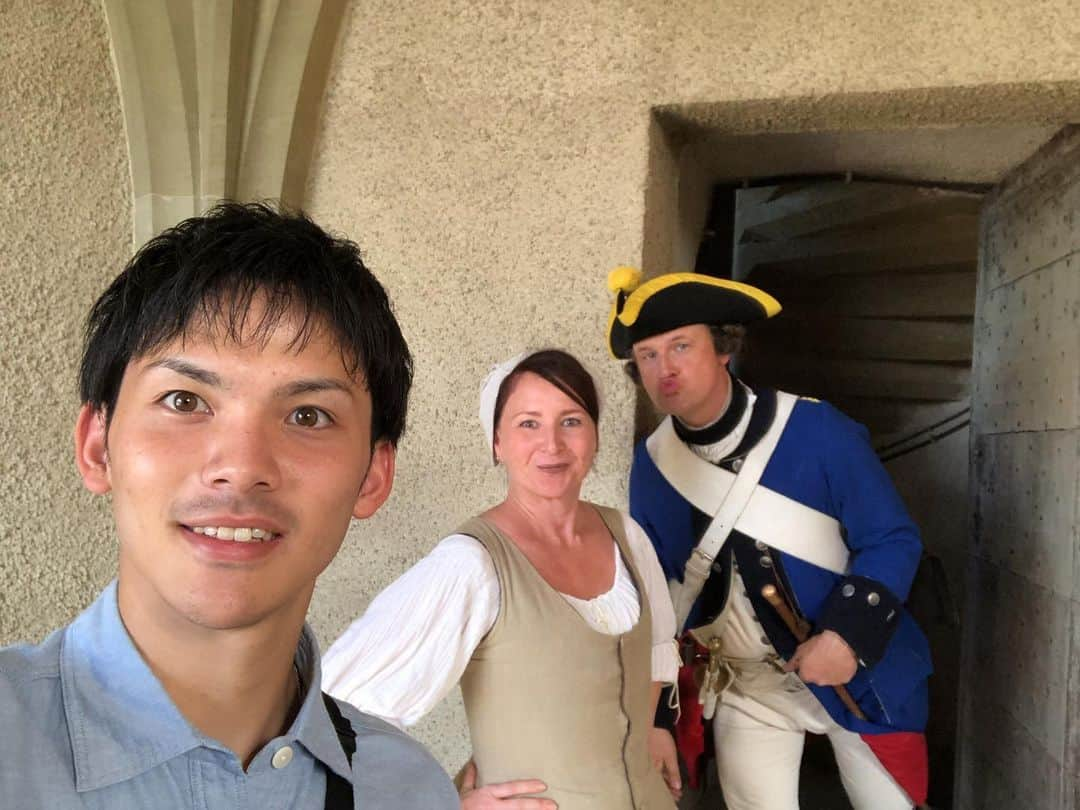 川口太一さんのインスタグラム写真 - (川口太一Instagram)「I have no words to express how I felt today...Just amazing... I went to see one of the most famous, beautiful castles in Germany called Hohenzollern Castle.  I definitely want to go back again to the places where I went to today.  今日はライブ観て頂き有難うございました！そして今日はオフだったので#ホーエンツォレルン城 に行ってきました！なんと家から車で30分！近い🤭 とにかく綺麗すぎて本当に言葉じゃ表現できないくらい… 時間がある時また来よう！違う所も行ってみよう🇩🇪 #ホーエンツォレルン城 #三大美城 #天空の城 #ドイツ #ドイツ生活 #南ドイツ #ロッテンブルグ #休み #アクティブレスト #バレーボール #アスリート #川口太一 #yaeca #ct70 #mhl #universalproducts #iwc #pasojewelry」9月16日 3時43分 - k.taichi20