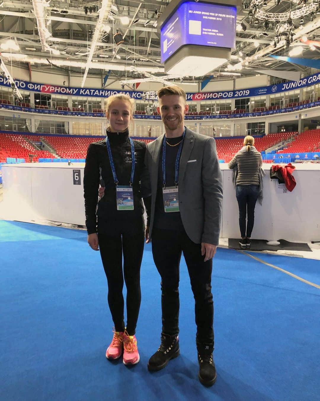 Phil Harrisさんのインスタグラム写真 - (Phil HarrisInstagram)「Back home after a fantastic week! It was an absolute pleasure taking @elena.komova.gb to the Junior Grand Prix in Chelyabinsk, Russia! What a way to experience your first international event!! It was far from your best skate with a lot of little mistakes, but I am still proud of how you performed and the potential you have shown! There were still positives, but now it’s time to get back to work, take in the lessons learnt and make improvements ready for the next one 👊🏼💪🏼🇬🇧 . . . @britishiceskating @internationalschoolofskating @planeticeuk @isufigureskating @pulsinhq @figureskating_ @chiquesport @europeonice #team #teamwork #proud #positive #hardwork #workhard #progress #competition #jgpfigure #coach #coaching #figureskater #figureskating #iceskater #iceskating #icedance #performance #moveon #liveandlearn #development」9月16日 4時58分 - phil1harris