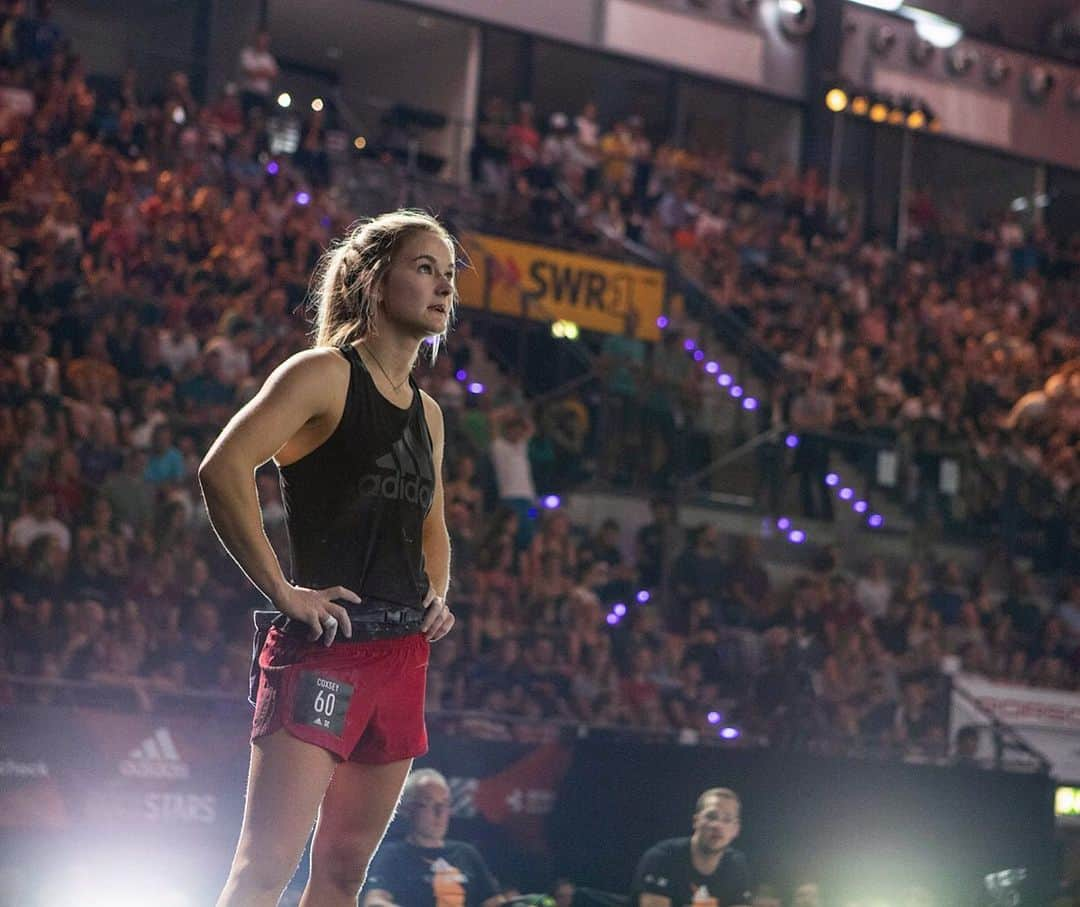 シャウナ・コックジーさんのインスタグラム写真 - (シャウナ・コックジーInstagram)「@adidasrockstars sure know how to put on an incredible event & Stuttgart sure know how to be an amazing crowd! It was an honour to climb in finals last night! THANK YOU SO MUCH for all of the support ❤️ A massive congratulations to the winners @futaba_ito & @ogata.yoshiyuki INCREDIBLE performance and well deserved victories!」9月16日 5時38分 - shaunacoxsey