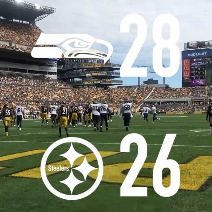 ラッセル・ウィルソンのインスタグラム：「Dad Mode ➡️ Uncle Will 2️⃣0️⃣0️⃣ #GoHawks #Grateful」