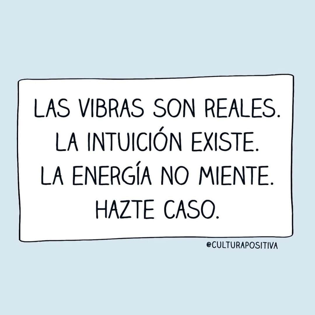 Chiquinquira Delgadoさんのインスタグラム写真 - (Chiquinquira DelgadoInstagram)「♥️ #trustyourgut  @culturapositiva」9月16日 7時09分 - chiqui_delgado