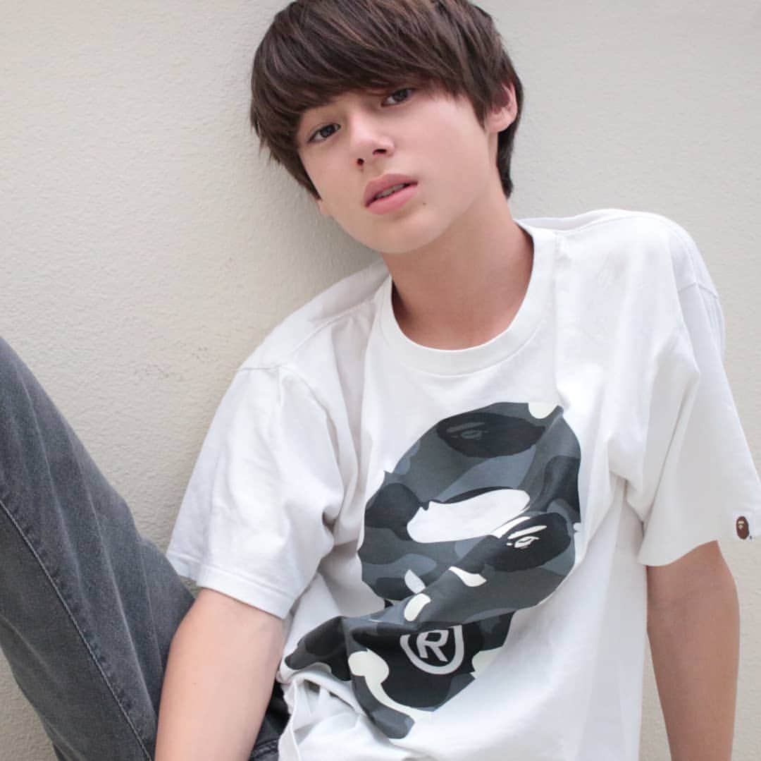 のインスタグラム：「I have no caption for these photos. Can somebody think of a better one? * * #翔 #スケボー上手になりたい #まだまだ技はできない #シューグー素晴らしい #デイジー回復する #🐰」