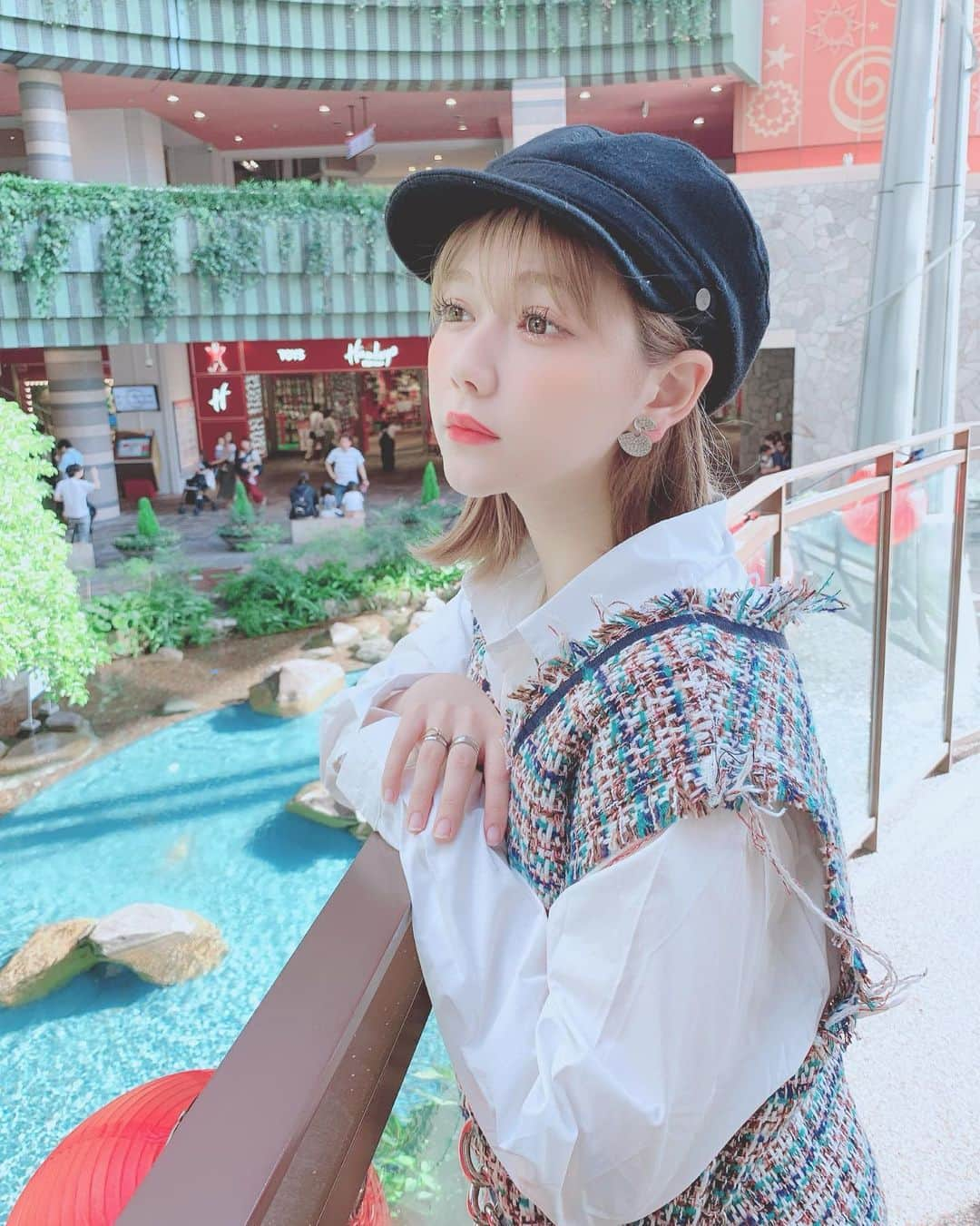 村重杏奈さんのインスタグラム写真 - (村重杏奈Instagram)「かわいい帽子買ったの🥺❤️」9月16日 19時18分 - hktanna4848