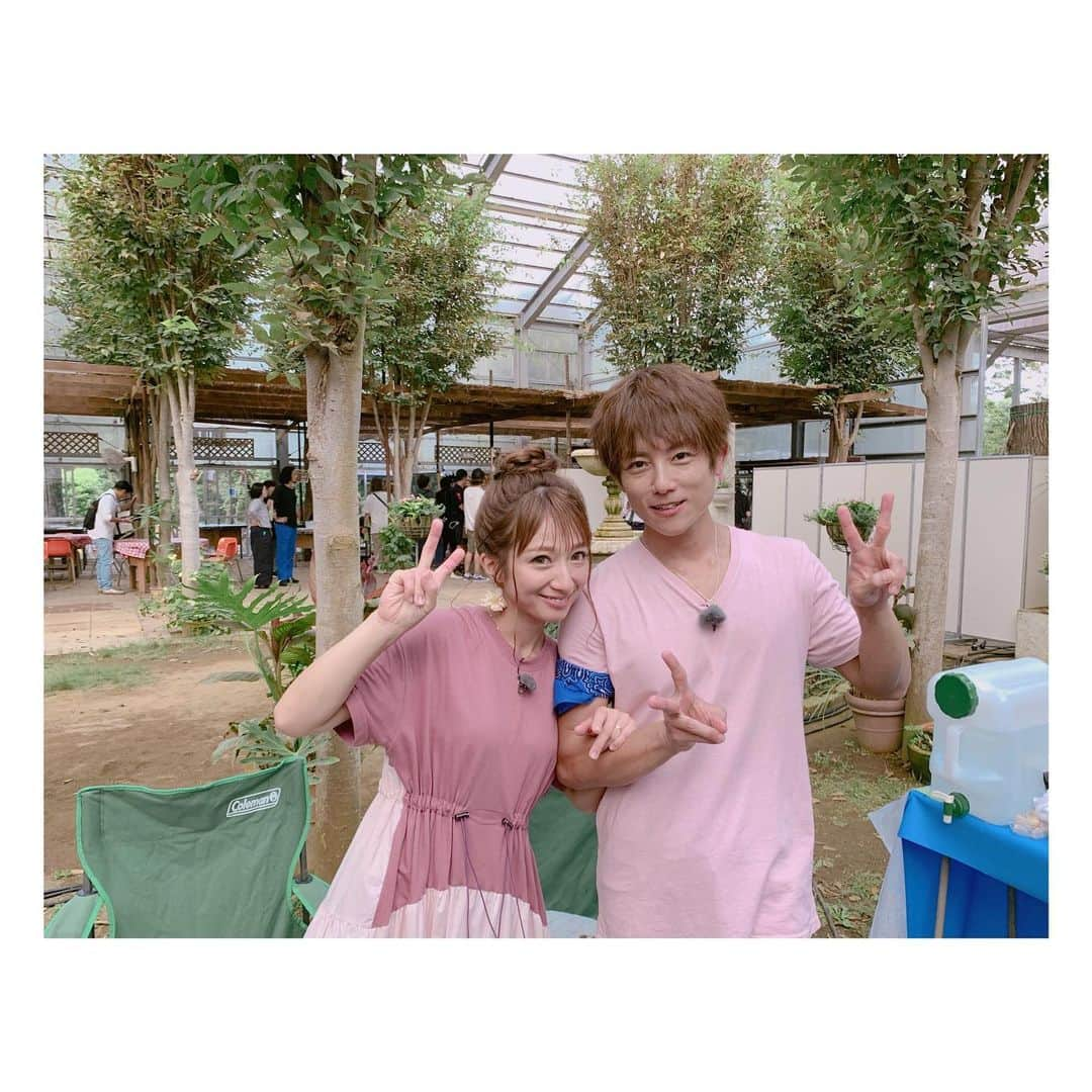 辻希美さんのインスタグラム写真 - (辻希美Instagram)「今日はたぁくんと番組ロケして来ました😘💕💕👏" #杉浦夫婦 #たぁくん と #番組ロケ #暑かった #楽しかった #勉強になった #oa 前にまたお知らせします #😁💕」9月16日 19時12分 - tsujinozomi_official