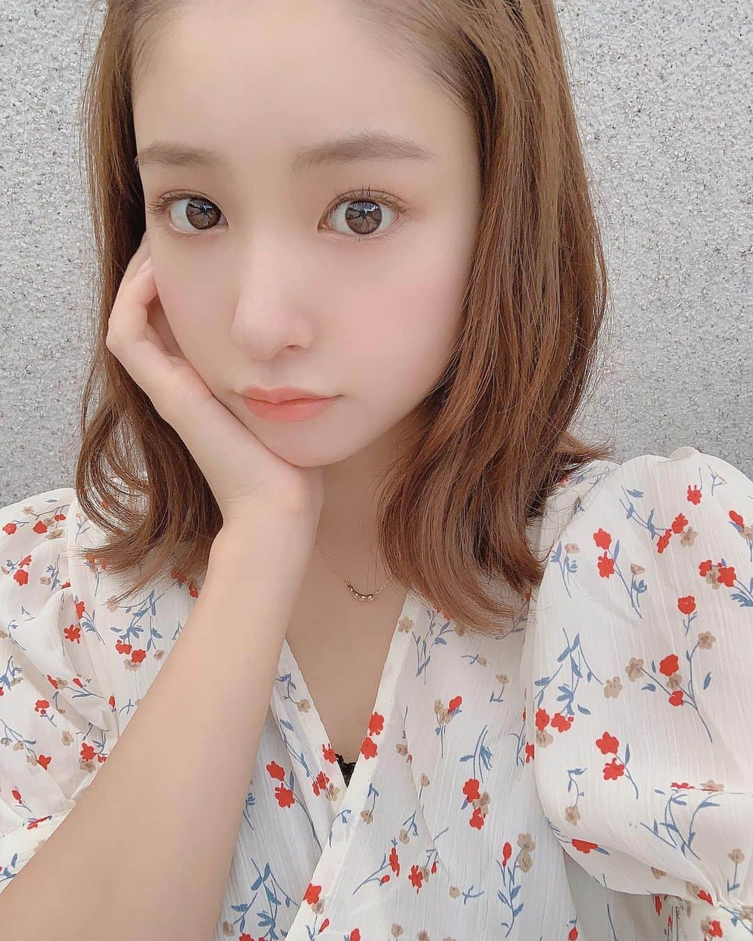 近藤里奈さんのインスタグラム写真 - (近藤里奈Instagram)「𓂃𝐍𝐄𝐖𝐒𓂃﻿ ﻿ ﻿ ﻿ ﻿ お知らせが 𝟐つ ございます🐏﻿ ﻿ ﻿ 𝟏𝟎/𝟏𝟐 に世界の大温泉スパワールドさんにて﻿ 映画「かば」製作委員会プレゼンツ﻿ ⋆⸜ ドランゴ映画祭 ⸝⋆ が開催されます。﻿ ﻿ 時間などはまだ未定ですが﻿ 何度か映画「かば」の舞台挨拶を﻿ 監督さん何人かのキャストさん方と﻿ させていただきます🌷﻿ ﻿ ストーリーのお知らせに﻿ 詳細が載っているサイトやチラシなどを﻿ はっておりますのでぜひそちらの方を﻿ チェックお願いいたします🧚🏻‍♀️﻿ ﻿ お時間がある方ぜひ、お越しください♩﻿ ﻿ —-✄———-✄———-✄—-﻿ ﻿ 𝟏𝟎/𝟏𝟗 に @keila___1018 の20歳の﻿ バースデーイベントにゲスト出演﻿ させていただきます🍰﻿ ﻿ 場所は大阪になります𓂃﻿ ﻿ 内容盛りだくさんとなっておりますので﻿ 皆さん一緒にケイラの20歳のお誕生日を﻿ お祝いしましょう〜👼🏻♡﻿ ﻿ こちらもストーリーのお知らせに﻿ チケット販売の 𝐔𝐑𝐋 などを﻿ はっておりますのでチェックの方﻿ お願いいたします ❁﻿ ﻿ ﻿ 皆さまにお会いできるのを﻿ たのしみにしています ღ﻿ ﻿ ﻿ 𝑜𝓃𝑒-𝓅𝒾𝑒𝒸𝑒 @u_dresser﻿ ﻿ ﻿ #映画 #かば #世界の大温泉 #スパワールド﻿ #バースデーイベント #大阪 #あいにきてね﻿ ﻿ ﻿ ﻿ ﻿」9月16日 18時37分 - rina_kondo_0223