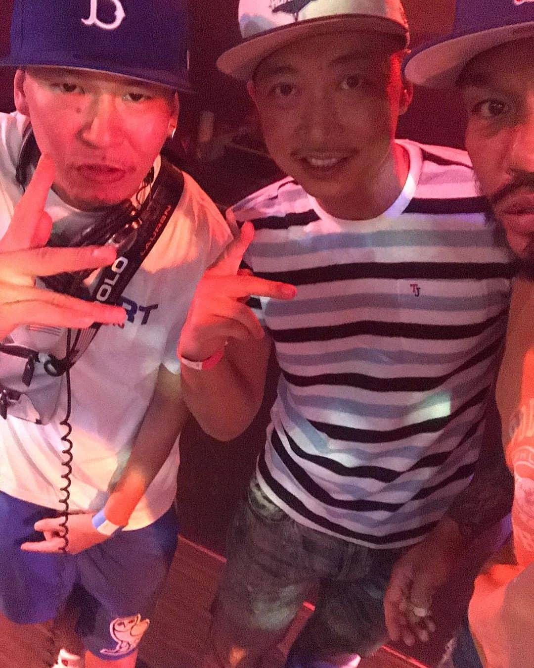 K-YOのインスタグラム：「#japanjugglinglegend 2019 champion @diamondnutz 🏆 Congratulations 🔥🔥🔥 #川崎#bigblazewilders」