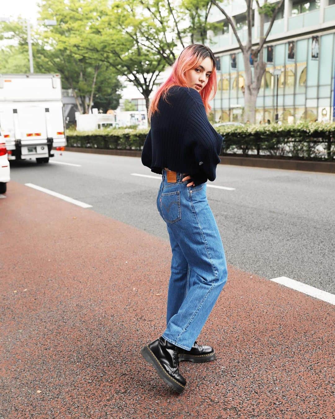 Levi's Japanさんのインスタグラム写真 - (Levi's JapanInstagram)「TOKYO STREET STYLE . @keito_1214 @drop_tokyo #ダッドジーンズ #リーバイス #ジーンズ #デニム #デニムコーデ #dadjeans #Levis #streetstyle #streetfashion #streetwear #streetculture」9月16日 12時03分 - levis_japan