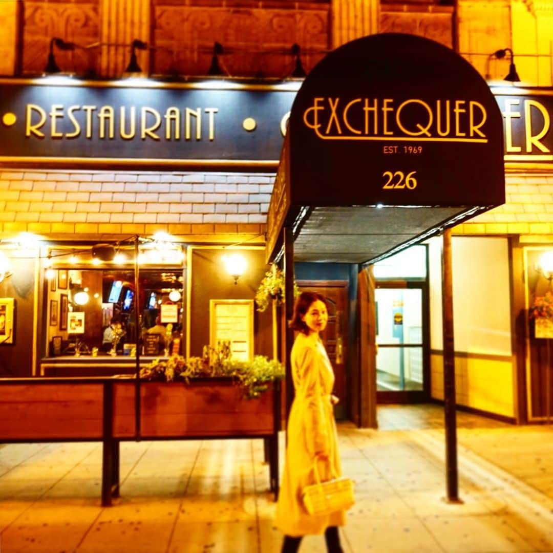 川原亜矢子のインスタグラム：「Al Capone's Club #restaurant #bar #alcapone #dinner #chicago アルカポネ #晩御飯 #シカゴ #川原亜矢子」