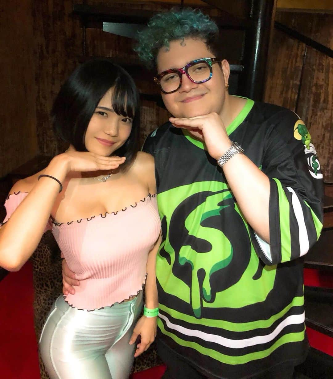 DJ MELさんのインスタグラム写真 - (DJ MELInstagram)「sushi🍣＋kawaii🥰＝slushii😆？　@slushiimusic  #slushii」9月16日 14時50分 - djmel_jpn