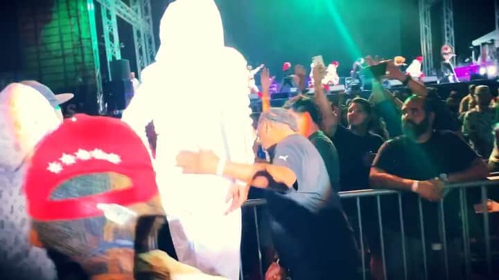 MCハマーのインスタグラム：「They Put Me In The Mix !!! 🔥🔥🔥🔥🔥🔥🔥🔥🔥🔥」