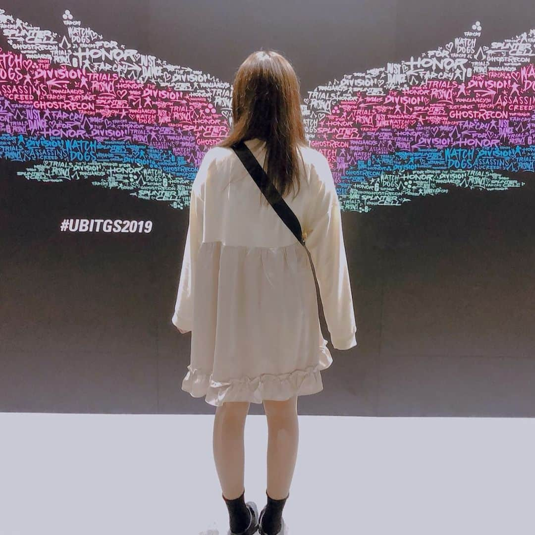 三浦千花音のインスタグラム：「ちょっと顔にまで羽生えてる🧚‍♀️﻿ ﻿ #tgs﻿ #tgs2019 #ubisoft﻿ #ubitgs2019」