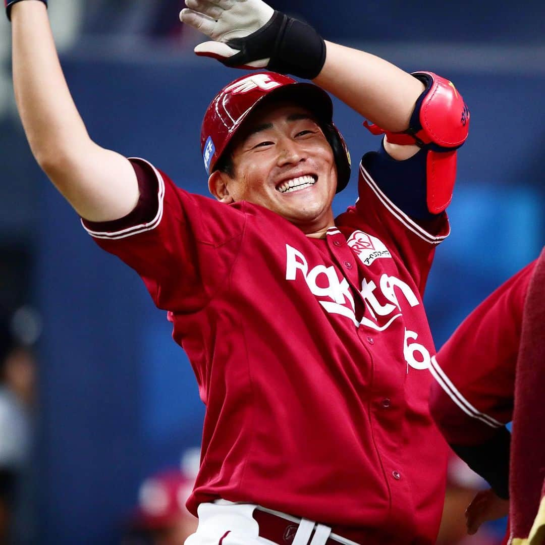 東北楽天ゴールデンイーグルスさんのインスタグラム写真 - (東北楽天ゴールデンイーグルスInstagram)「⚾️ ⚾️B 2-8 E⚾️ 投打が噛み合い連敗脱出で3位とは1ゲーム差のまま👌🏼 3回にフェルナンド選手の犠牲フライで先制‼️ 5回には下水流選手の2号ソロなどで3点追加👍🏼 浅村選手が30号3ランを含む3安打4打点と絶好調💪🏼 投げては先発の岸選手が7回4安打2失点7奪三振💯 #rakuteneagles #RESTART #日本一の東北へ #岸孝之 #下水流昂  #浅村栄斗」9月16日 16時43分 - rakuten_eagles