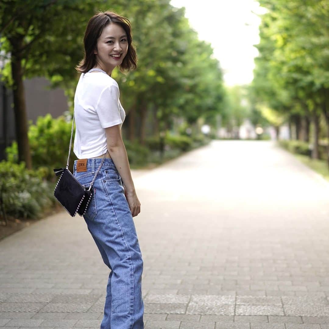 のインスタグラム：「ジーパン女子 @reira_arai_off #荒井レイラ #ジーパン女子  #gパン女子 #メンズを穿く女子 #Boyfrienddenim #Boyfriendjeans #edwin_japan #edwin #edwinjapan #madeinjapan #エドウイン」