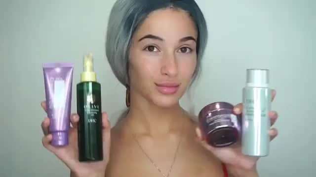 DHC Skincareのインスタグラム